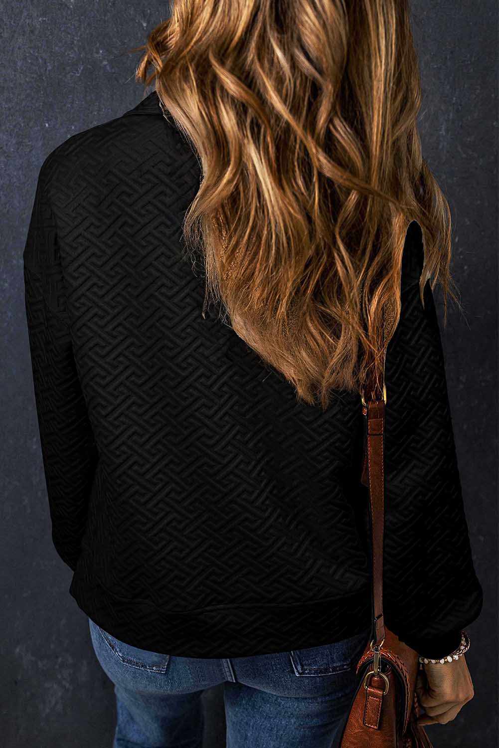 Textured black half-zip sweatshirt - Love Salve
